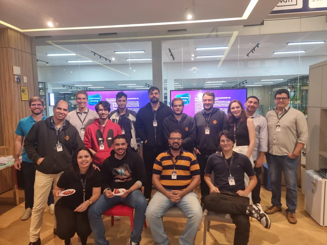 Equipe da Strategi reunida em encontro no ecossistema de inovação de Natal